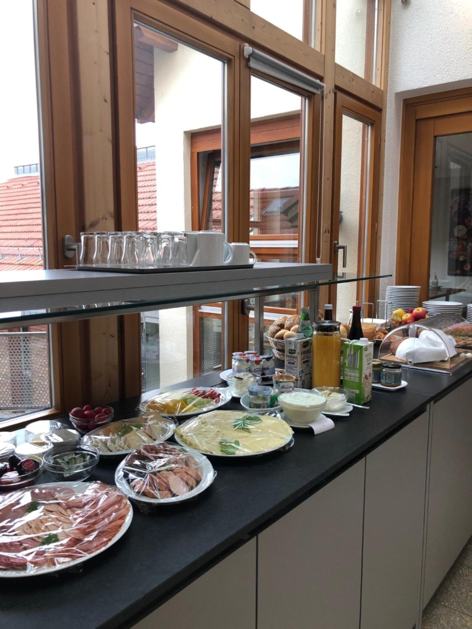Gaestehaus & Weingut Peth Florsheim-Dalsheim Exteriör bild