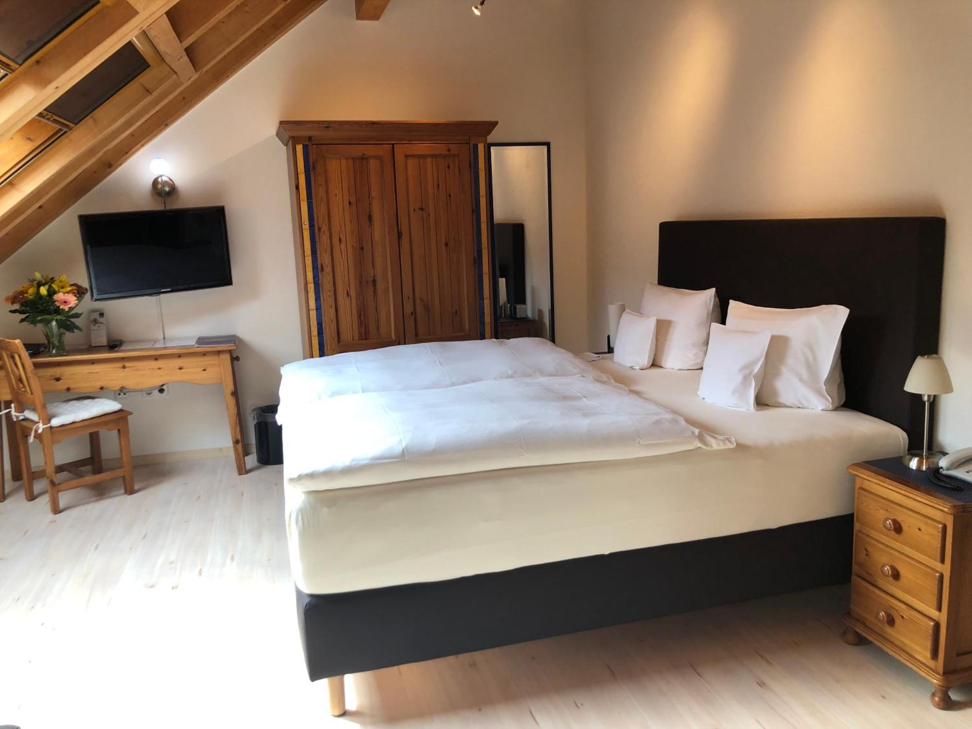 Gaestehaus & Weingut Peth Florsheim-Dalsheim Exteriör bild