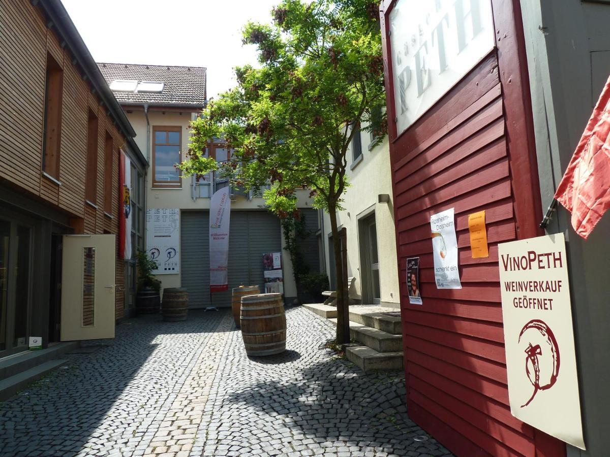 Gaestehaus & Weingut Peth Florsheim-Dalsheim Exteriör bild